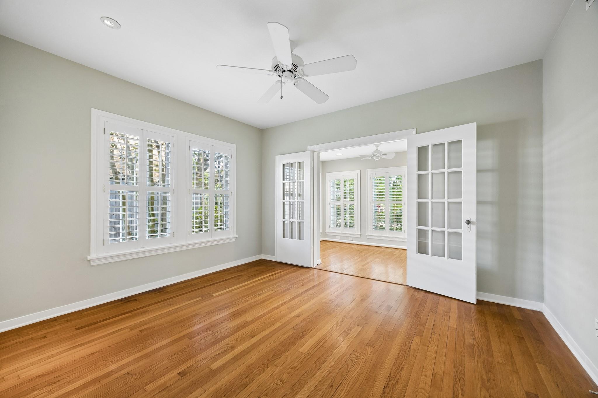 2048 Sul Ross Street