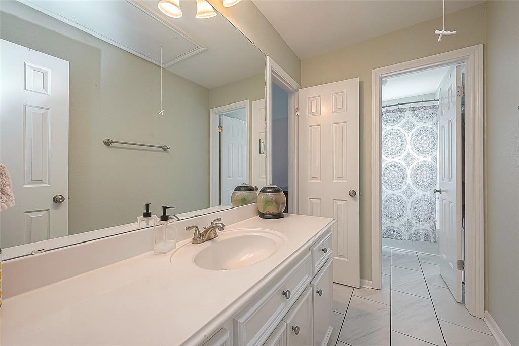 15002 Inverrary Drive