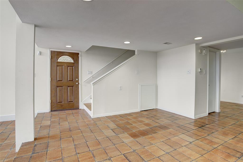 5918 San Felipe Street # 9