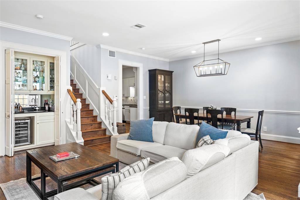 6724 Vanderbilt Street # 3