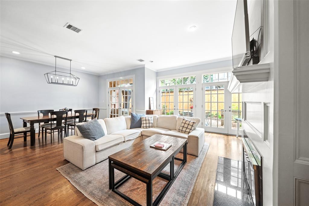 6724 Vanderbilt Street # 3