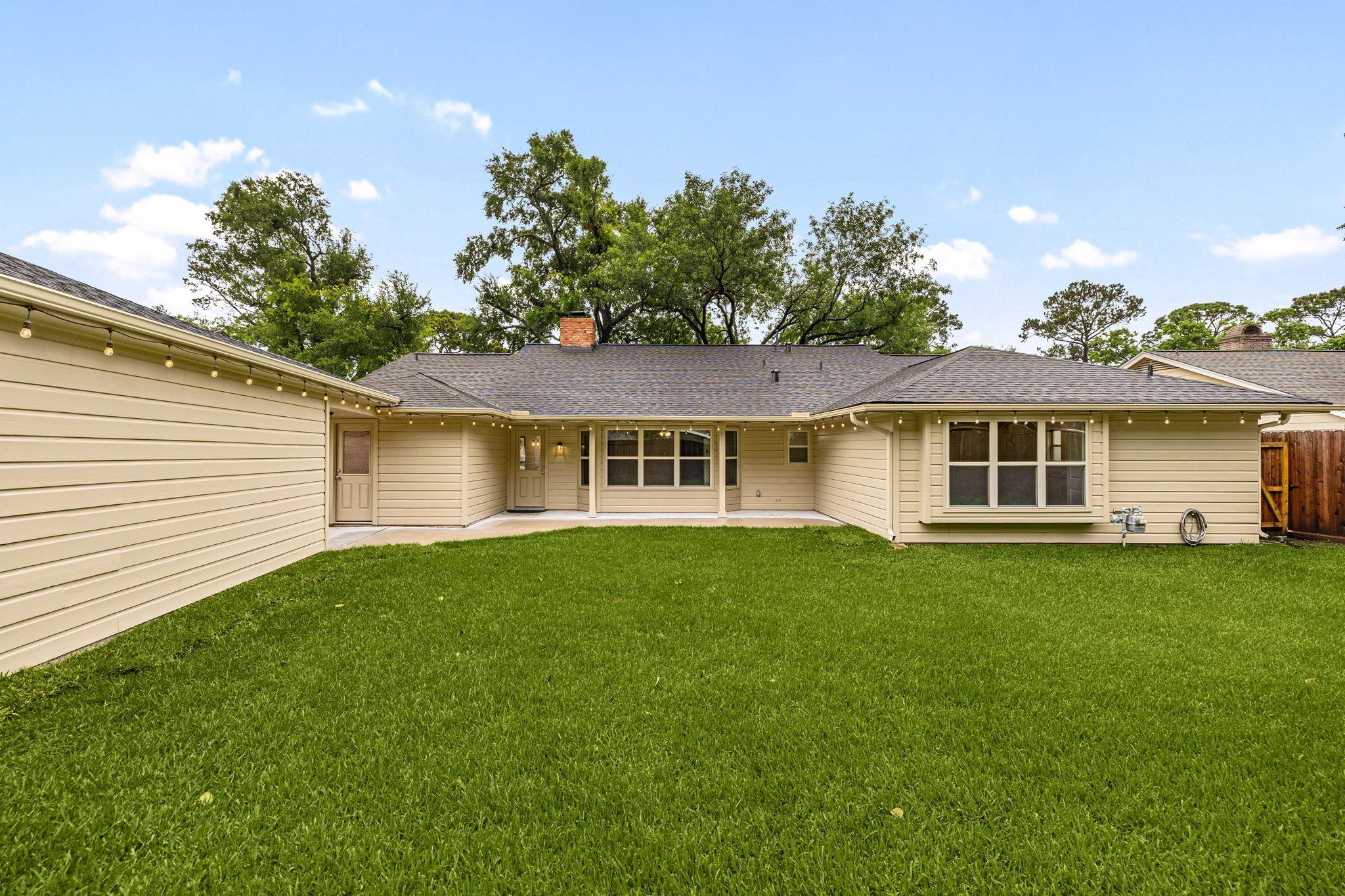 9814 Moorberry Lane