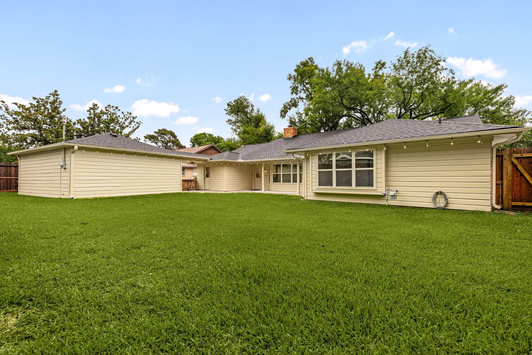 9814 Moorberry Lane