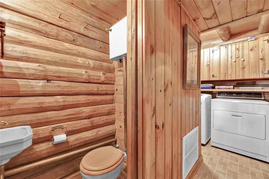 185 Country Lane