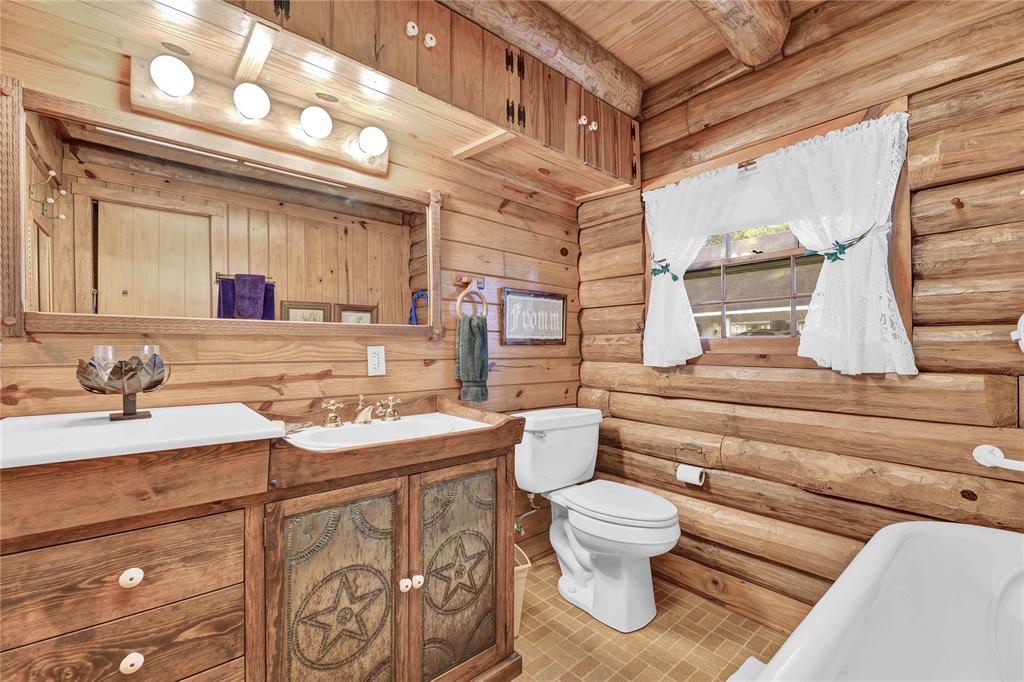 185 Country Lane