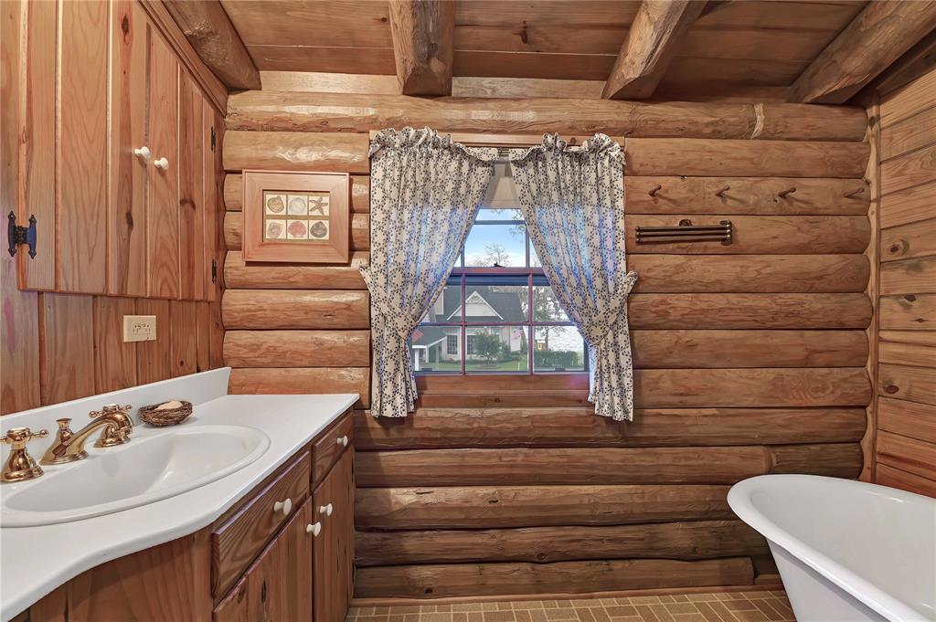 185 Country Lane