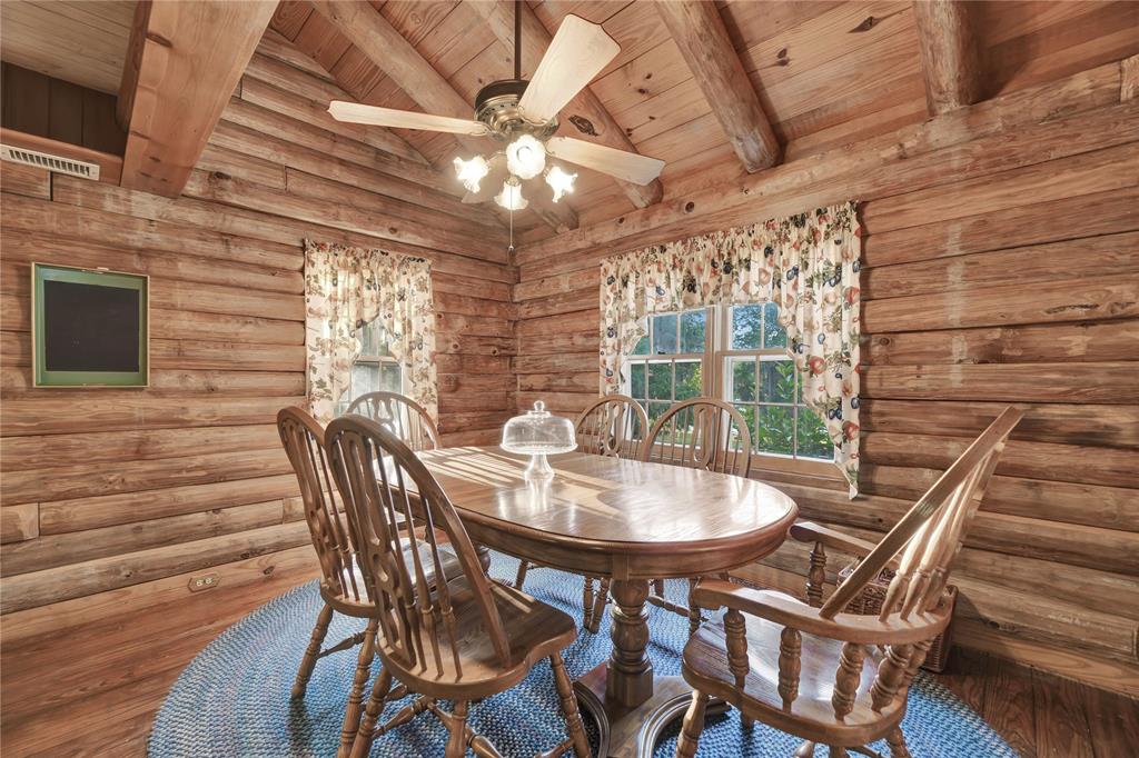 185 Country Lane