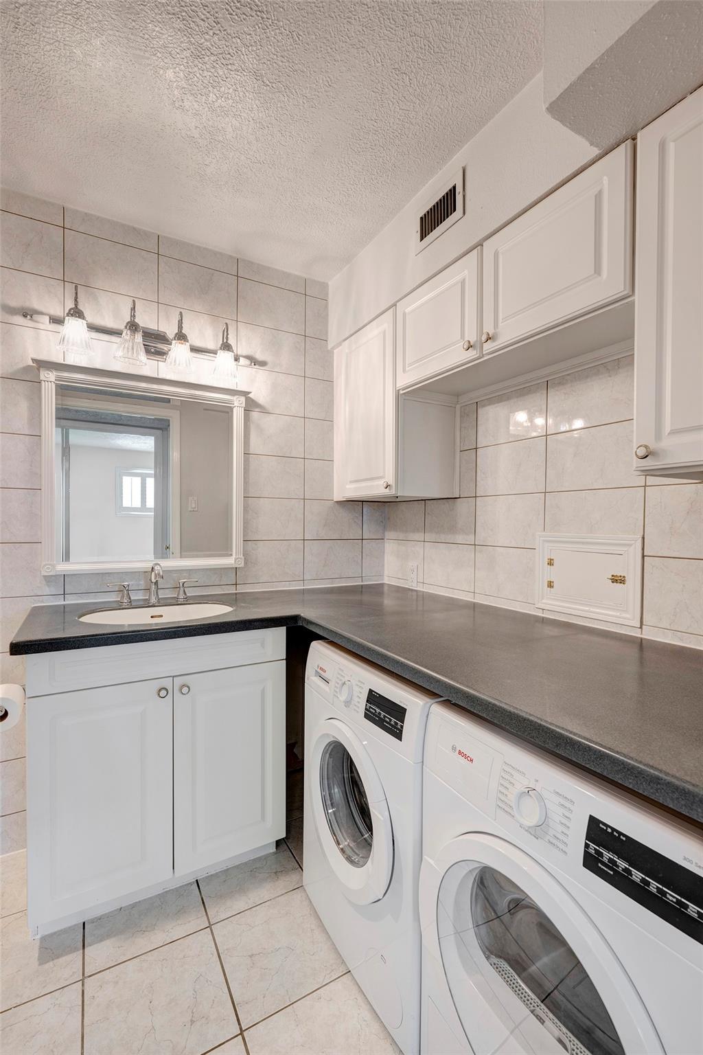 491 N Post Oak Lane # 491