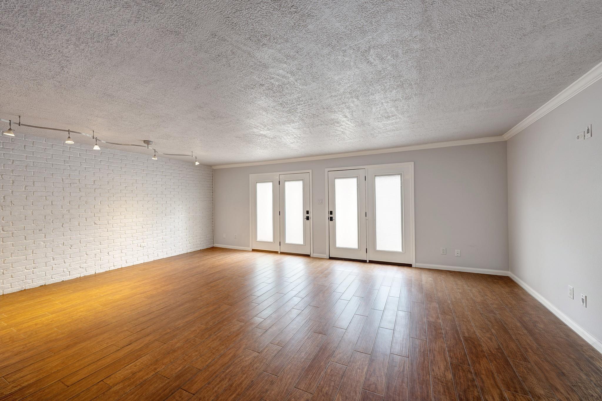 491 N Post Oak Lane # 491