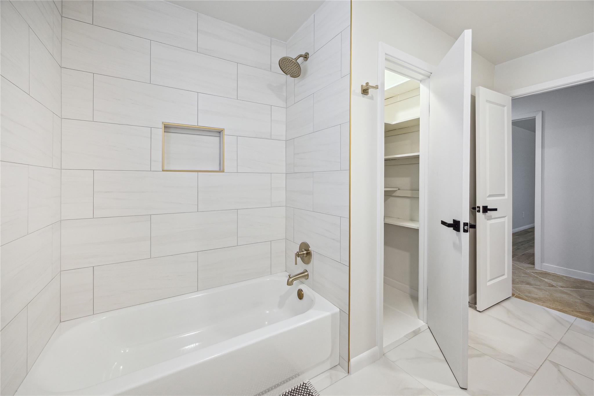 11418 Ash Creek Drive