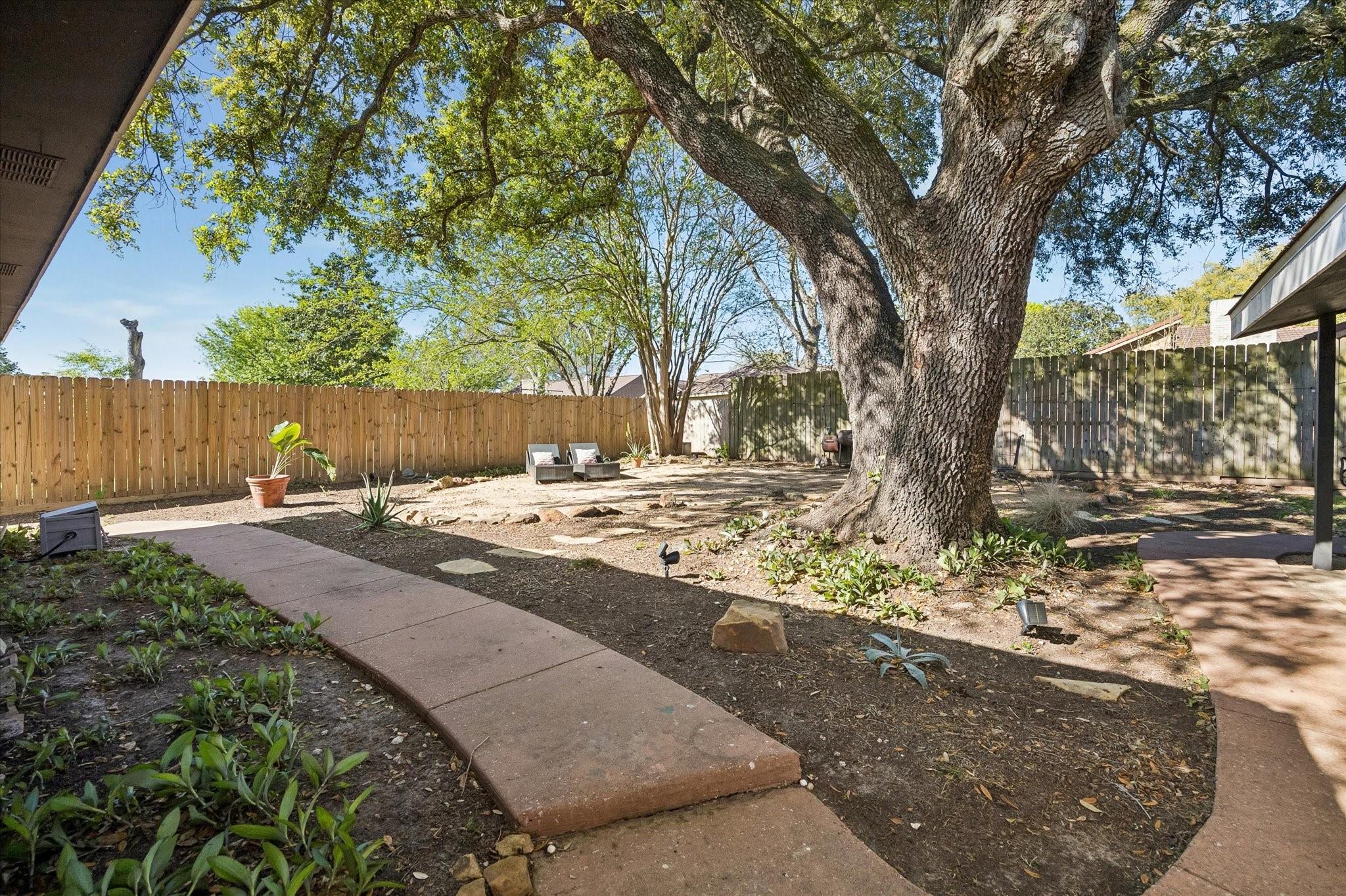 8019 Green Lawn Drive