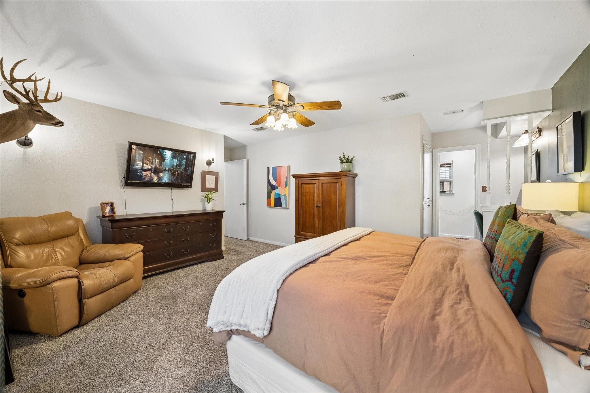 8019 Green Lawn Drive