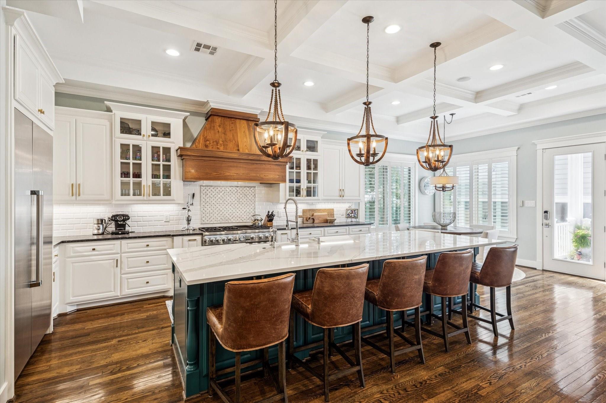 2017 Cortlandt Street