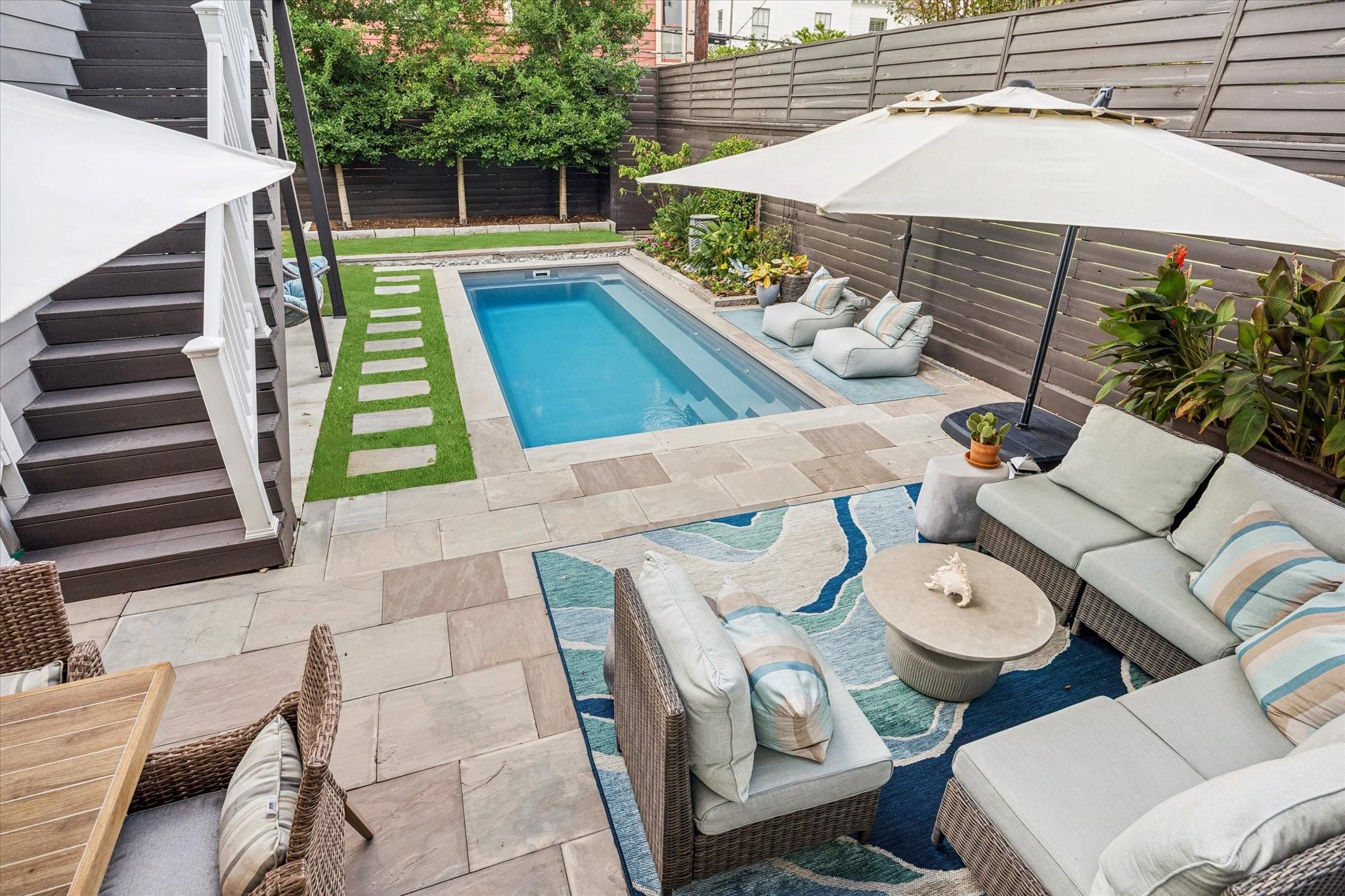 2017 Cortlandt Street