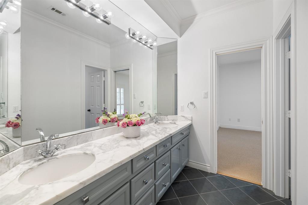 3779 Tangley Road