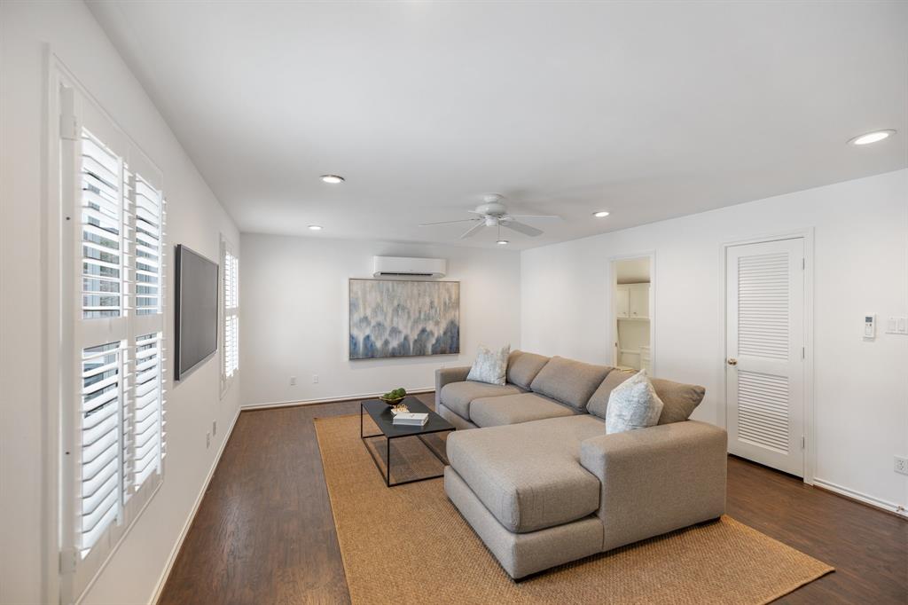 3779 Tangley Road
