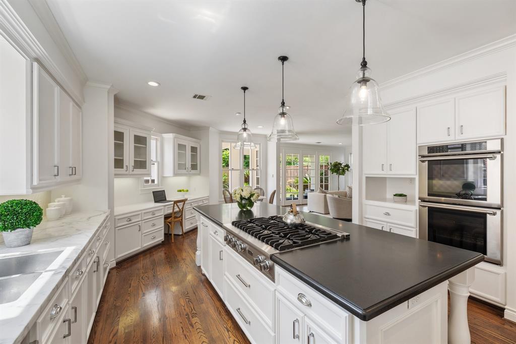 3779 Tangley Road