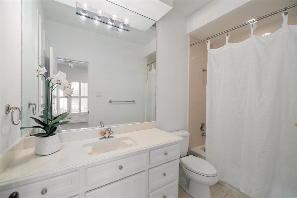3779 Tangley Road