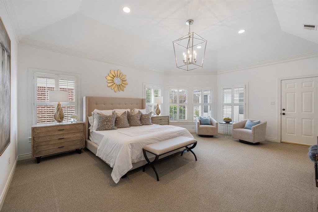 3779 Tangley Road