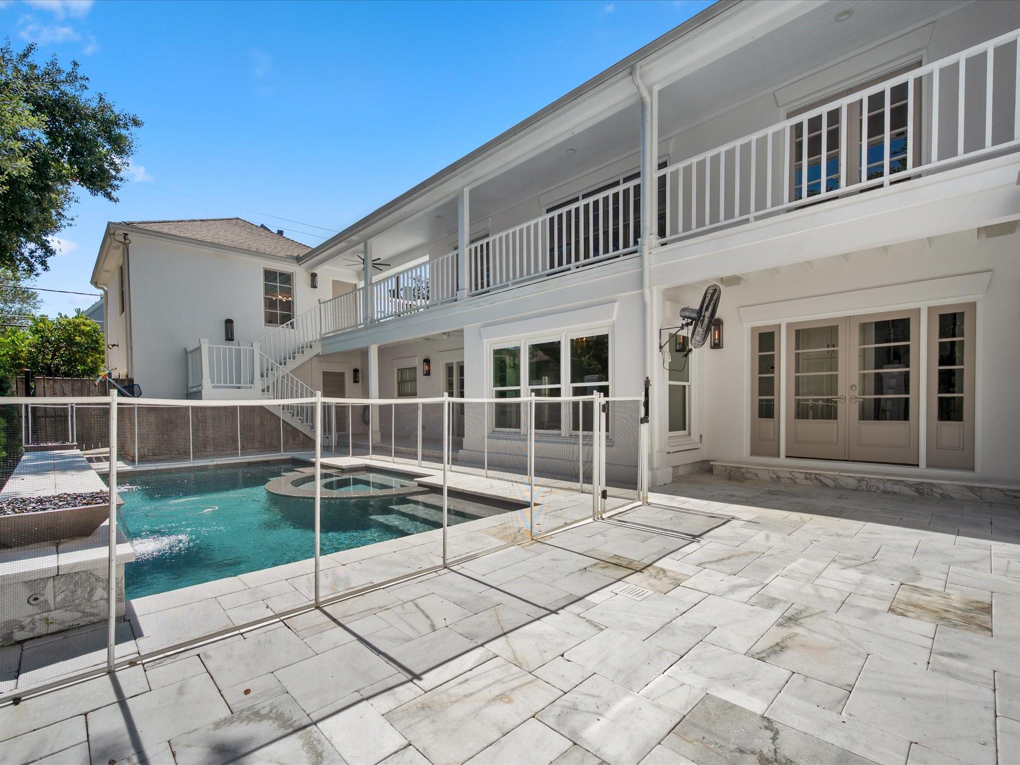 2701 Centenary Street