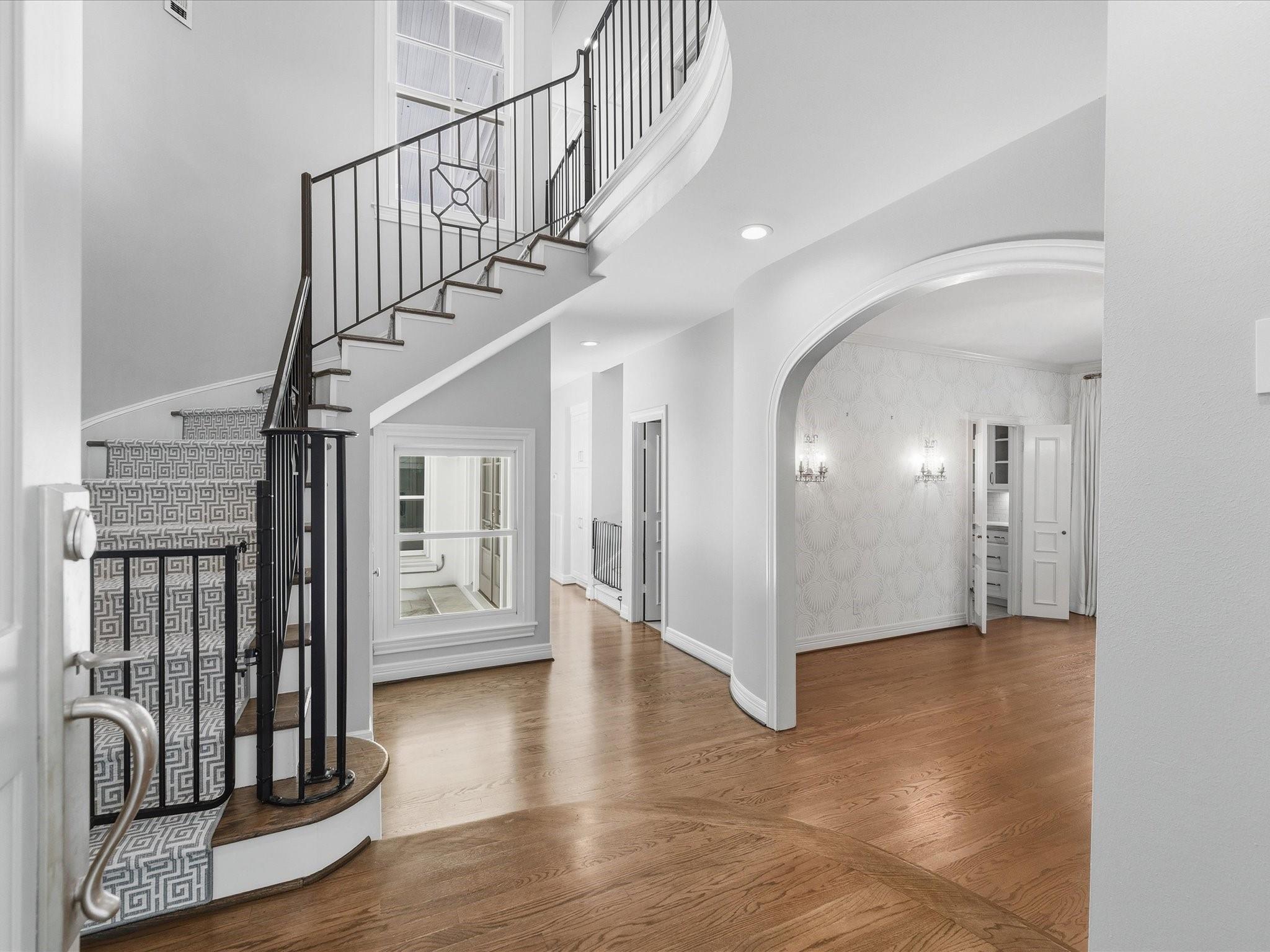 2701 Centenary Street