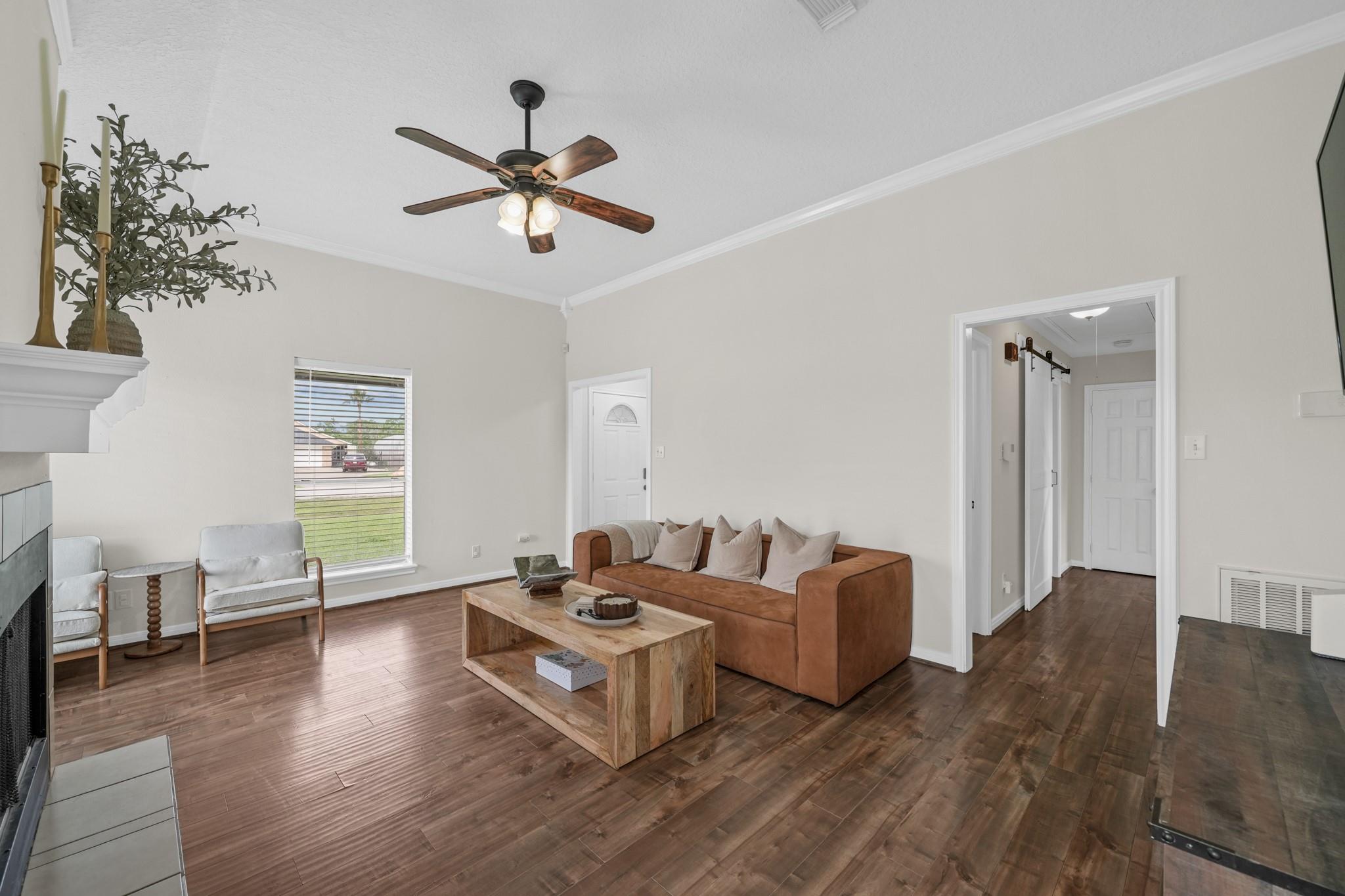 3603 Lone Pine Drive