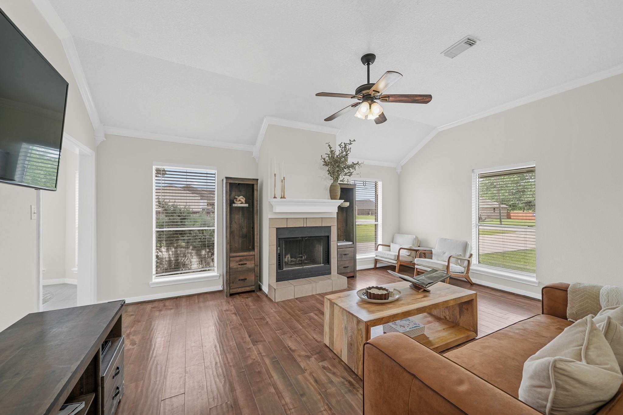 3603 Lone Pine Drive