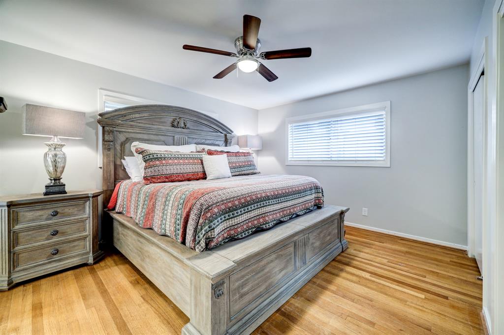 9622 Meadowcroft Drive