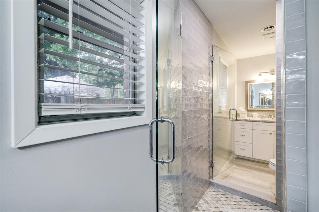 9622 Meadowcroft Drive