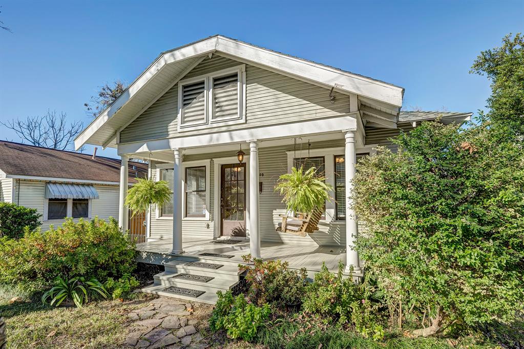 305 Aurora Street