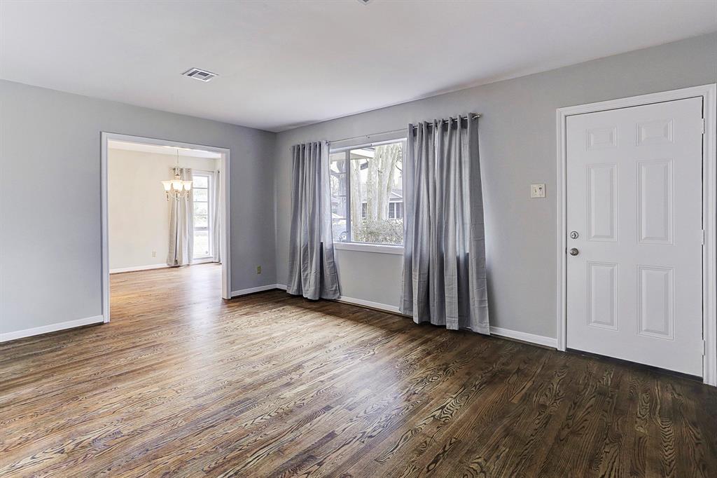 9018 Marlive Lane