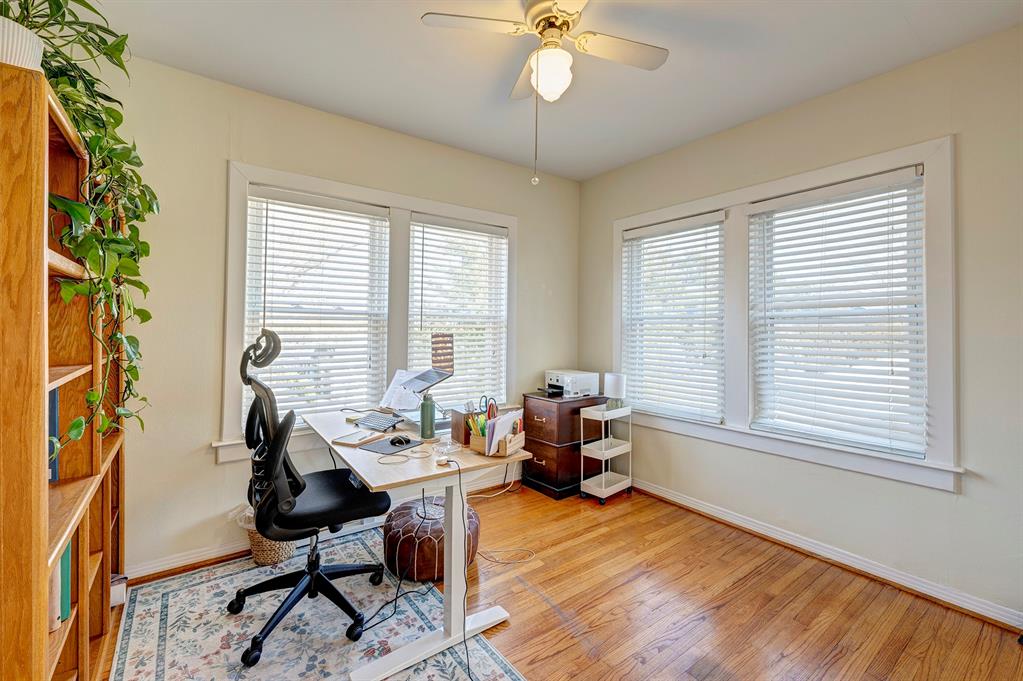 1625 Hawthorne Street