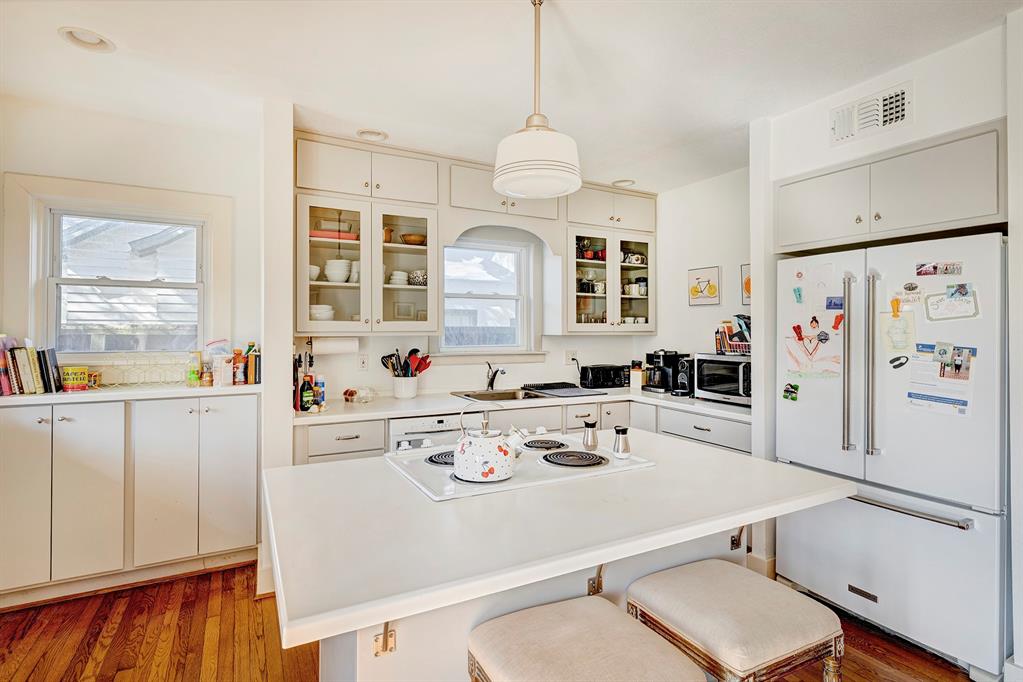 1625 Hawthorne Street