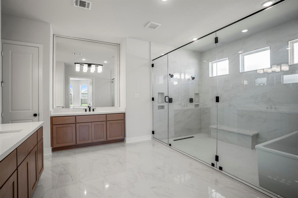427 Venado View Court