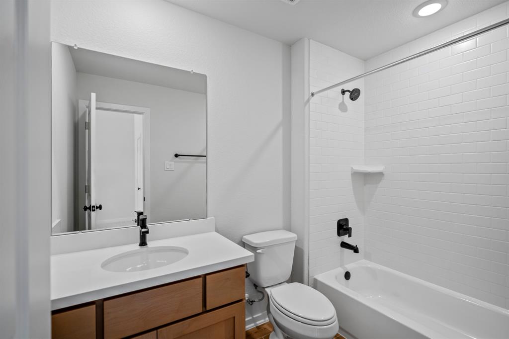 427 Venado View Court