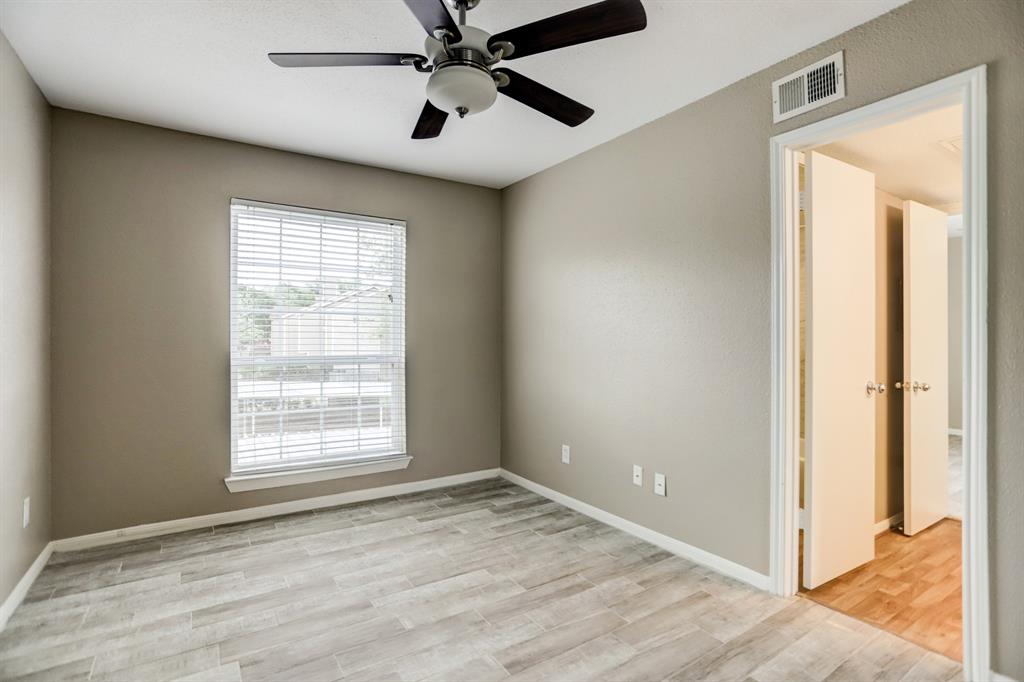 1860 White Oak Drive # 364