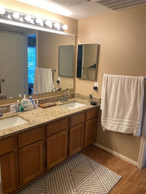 1860 White Oak Drive # 364