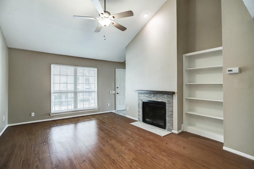 1860 White Oak Drive # 364