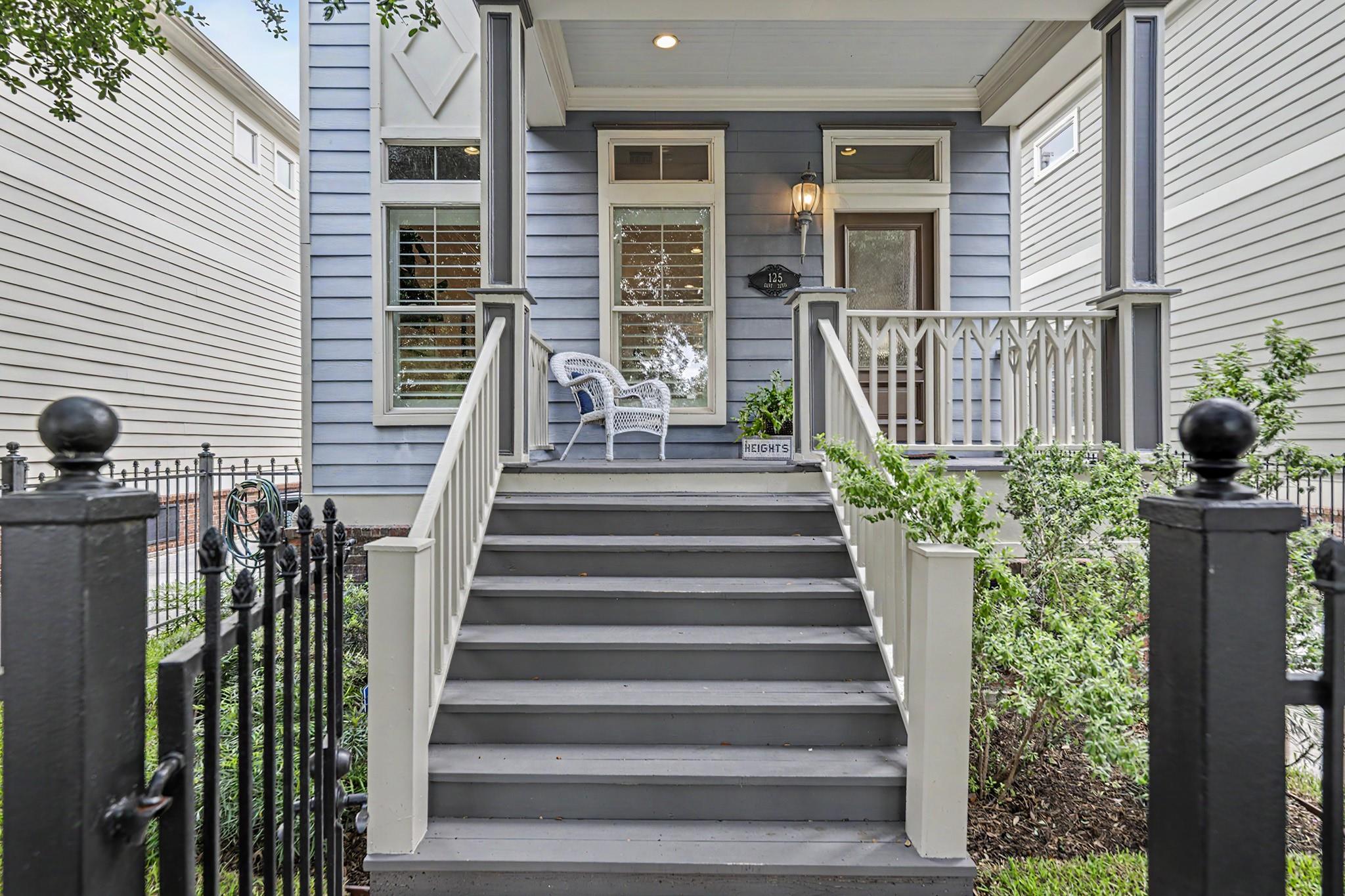 125 E 22nd Street