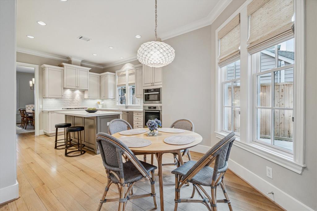 2223 North Boulevard