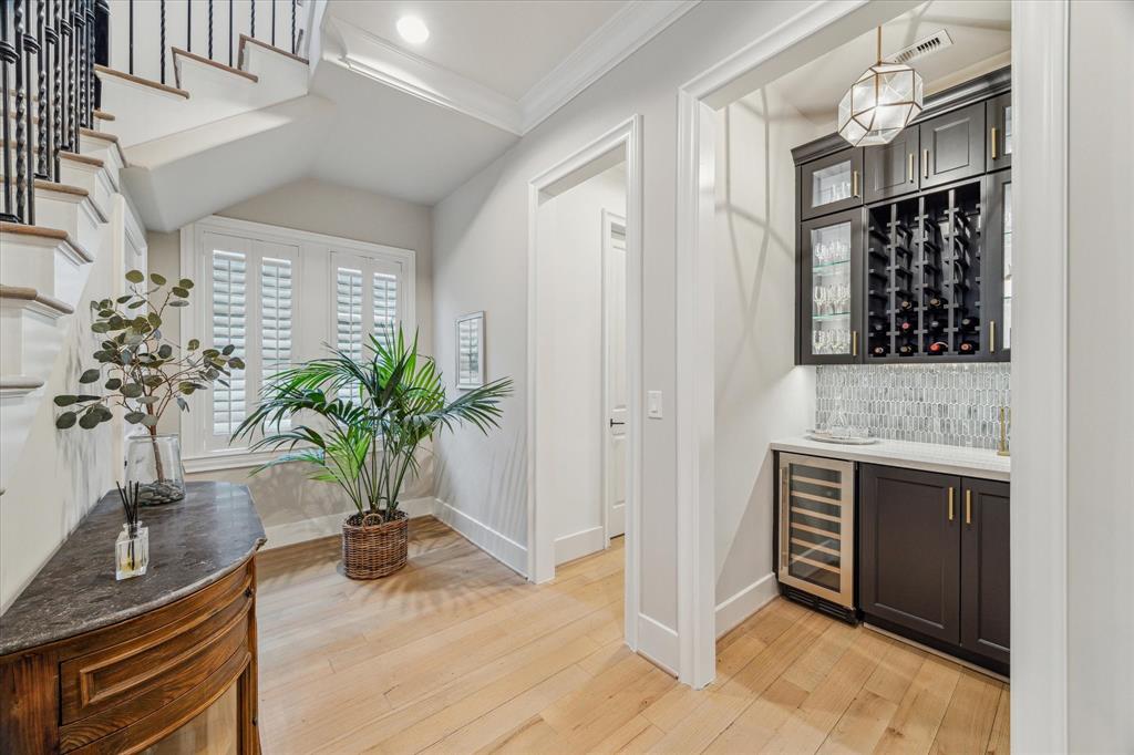 2223 North Boulevard