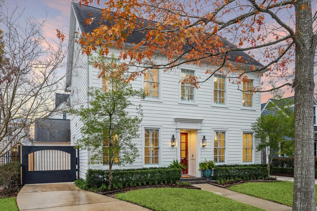 2223 North Boulevard