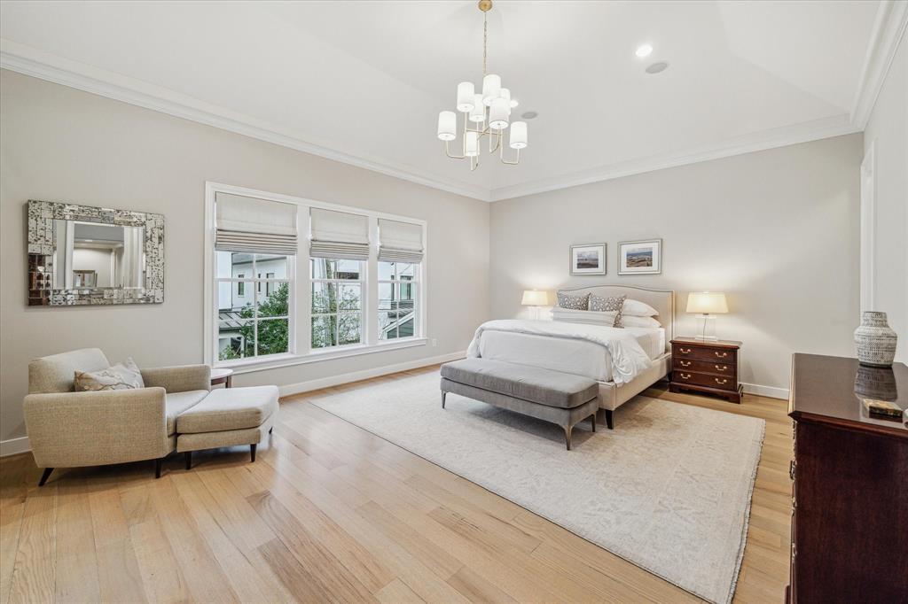 2223 North Boulevard