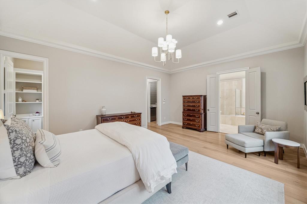 2223 North Boulevard