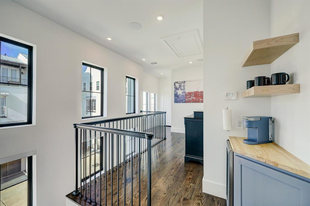 121 Arnold Street