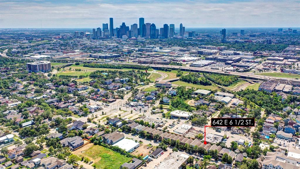 642 E 6th 1/2 Street