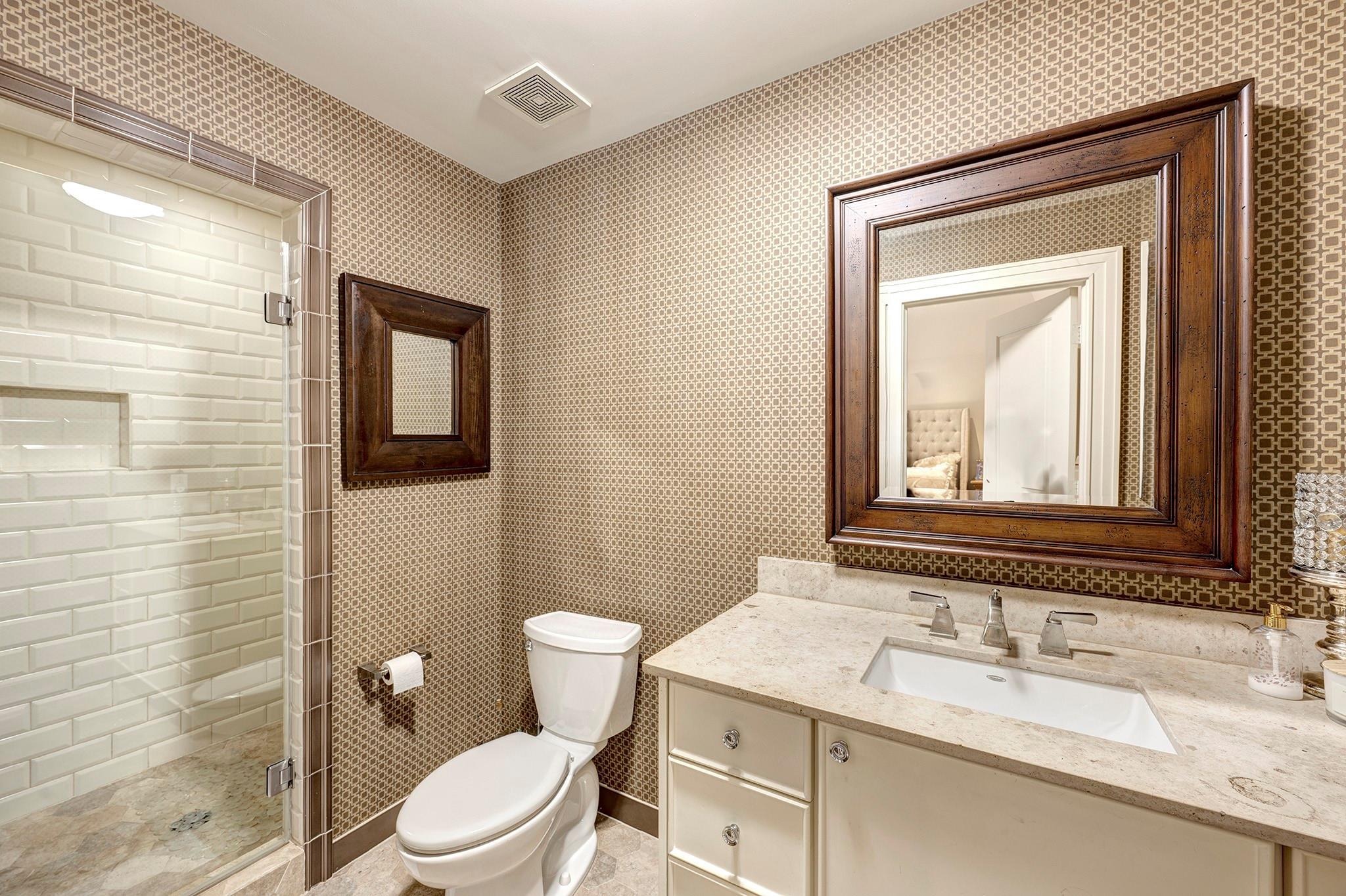 1239 Rue De La Paix Way # B2