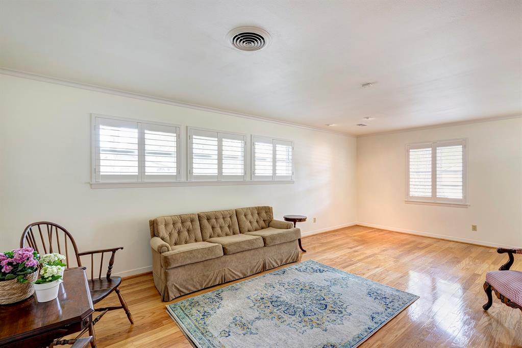 9787 Westview Drive