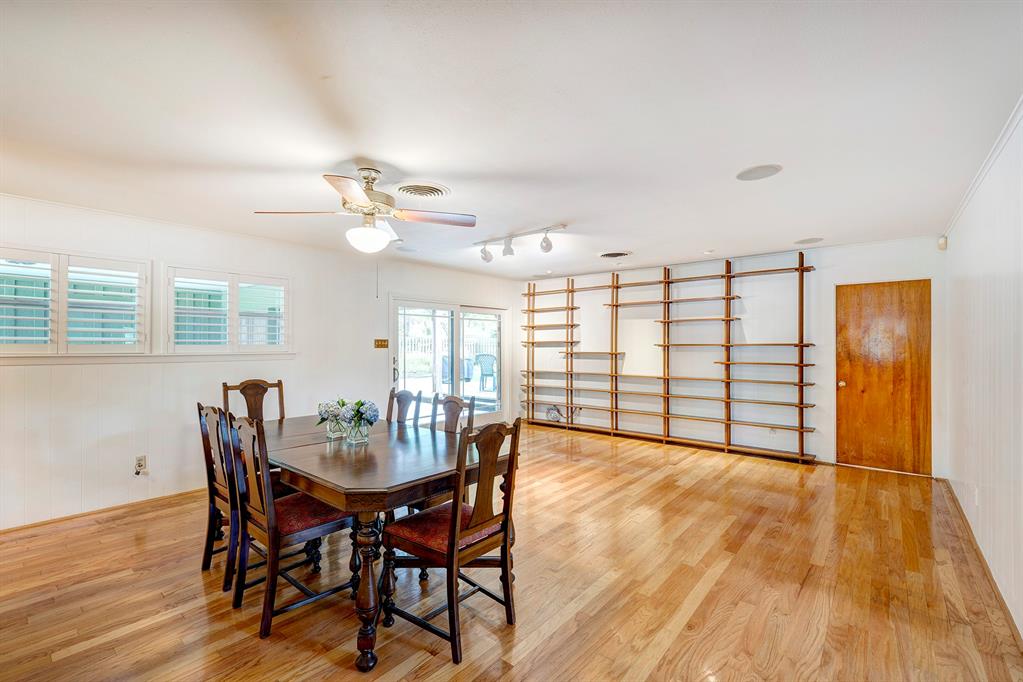 9787 Westview Drive