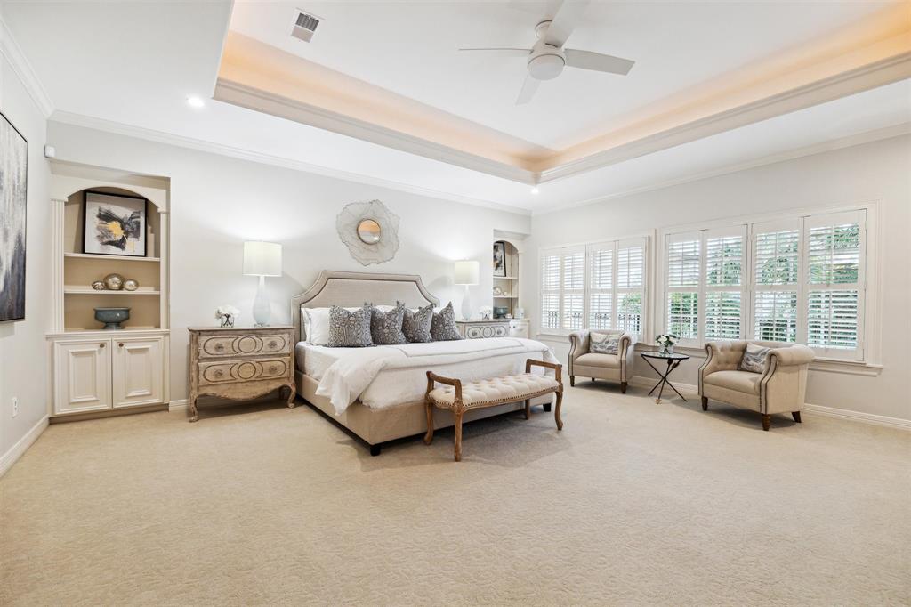 3315 Robinhood Street